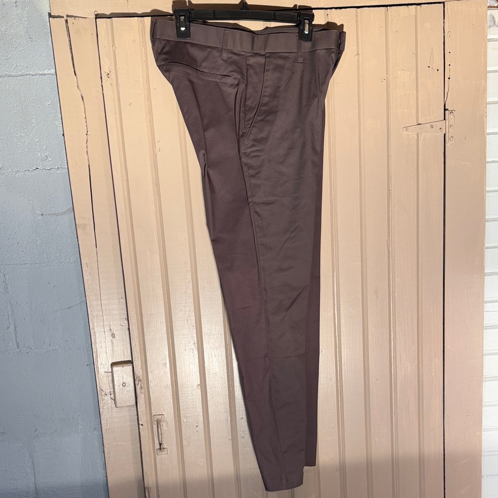 Men's Fabletics high side chino slim fit brown Pants